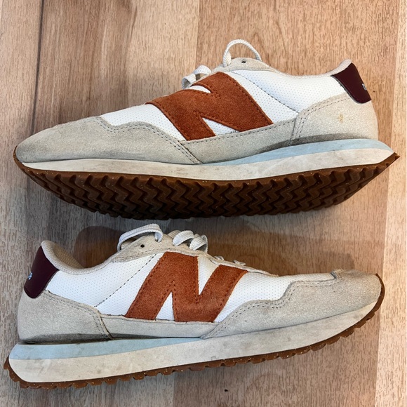 New Balance 237 Shoes beige (sea salt) - Picture 7 of 11